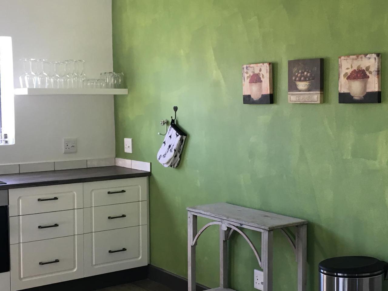 Sweetwater Guesthouse เวลลิงตัน ภายนอก รูปภาพ