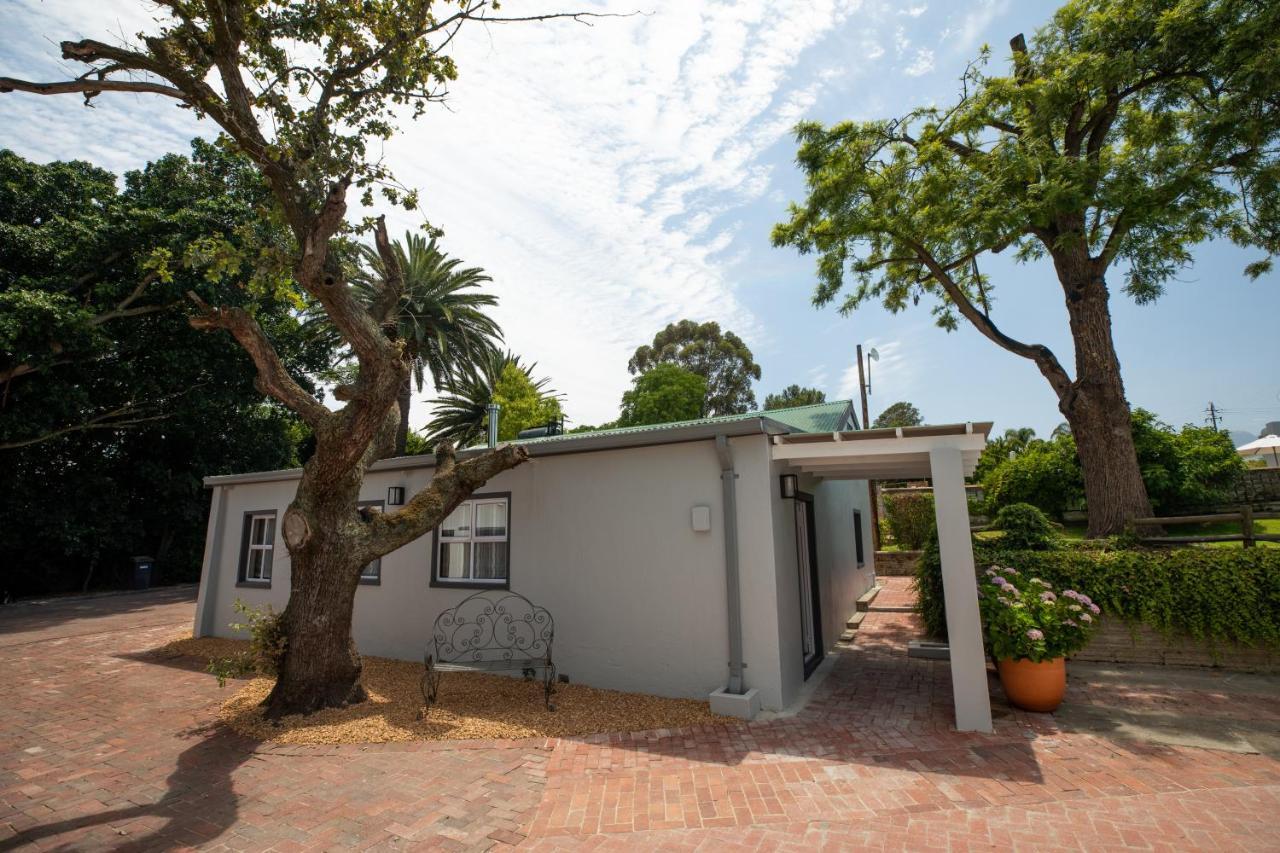 Sweetwater Guesthouse เวลลิงตัน ภายนอก รูปภาพ